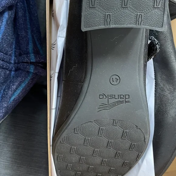 Dansko dress Mary Janes. Beaded strap. Burnished nubuck leather w/Scotchgard. - Picture 5 of 8